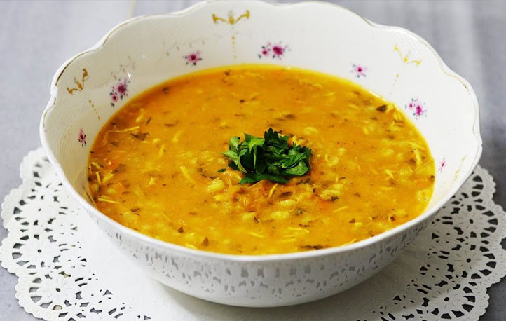 سوپ جو و سبزیجات