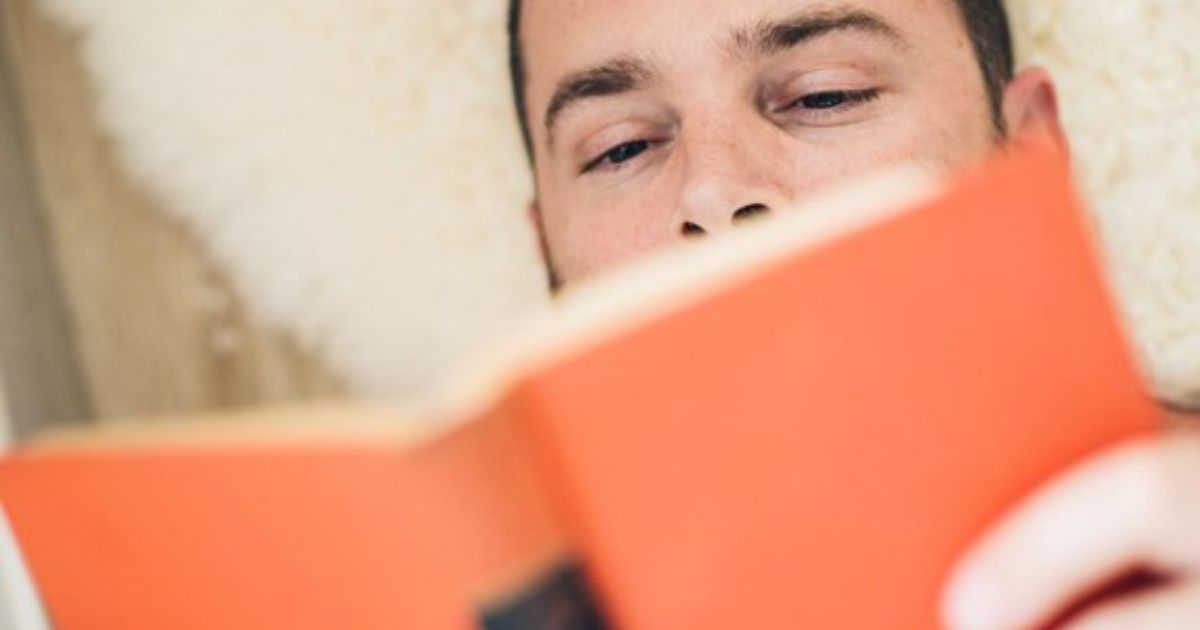 کتابهایی که خواندنشان مثل تراپی است کتاب درمانی