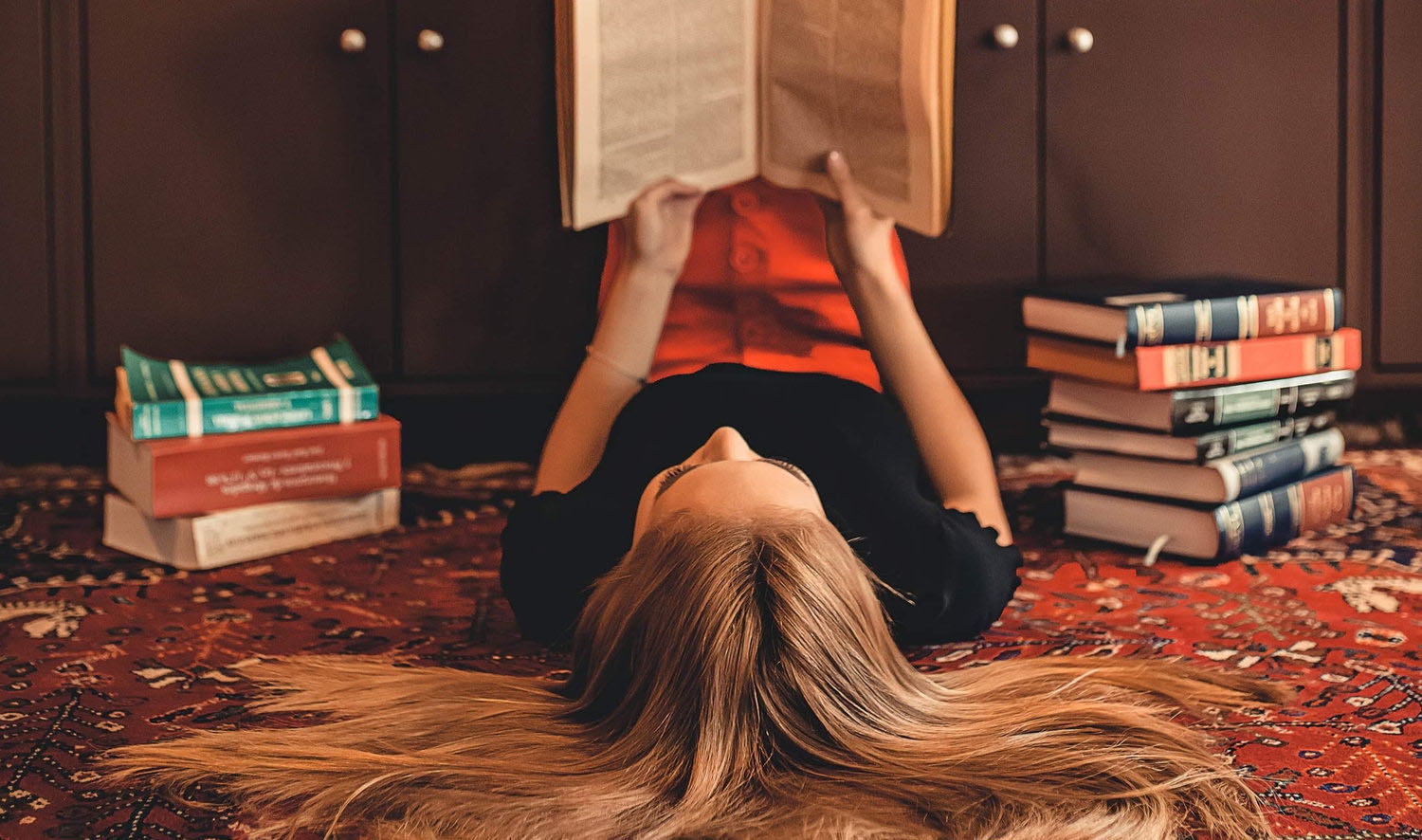 عاشقان کتاب