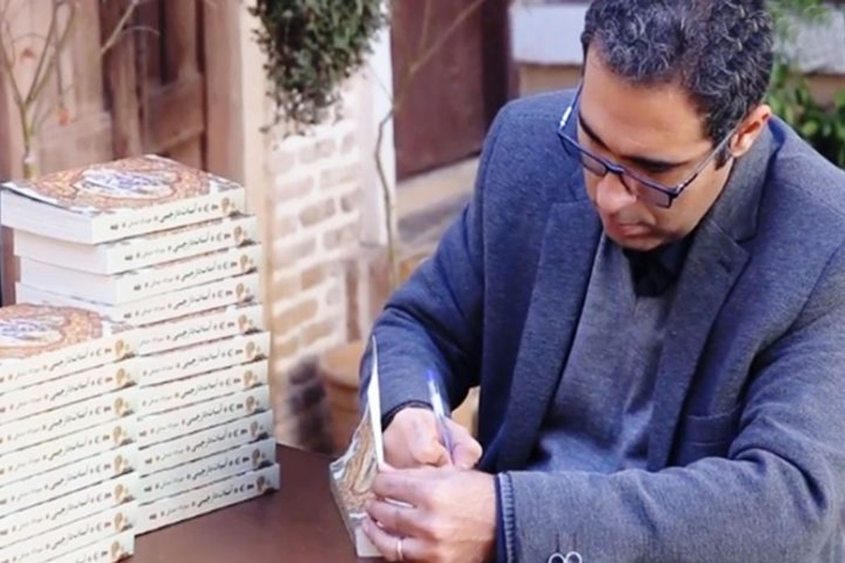 مهرداد صدقی